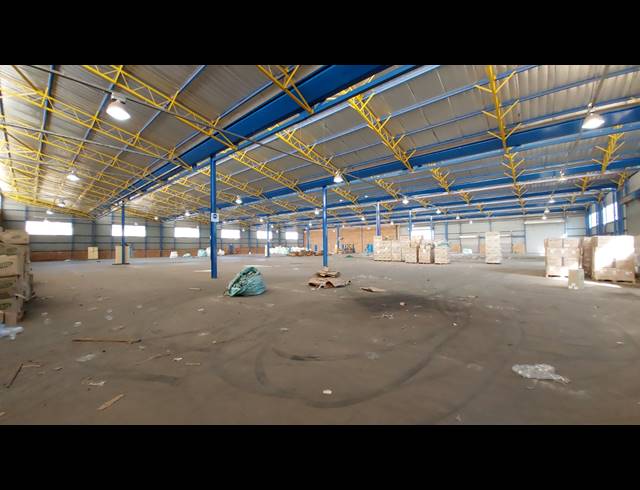 4,616M² WAREHOUSE TO LET IN CLAYVILLE